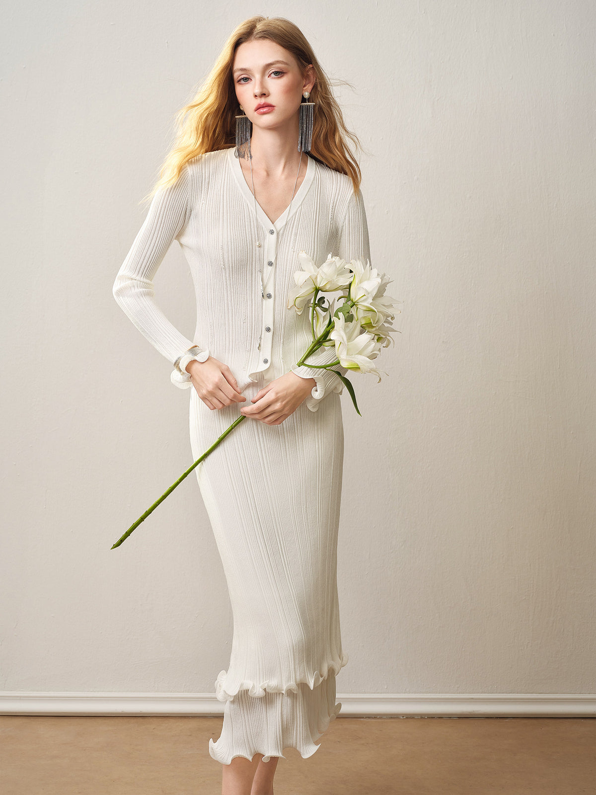 Cream White Ribbed Knit Ruffle Hem Skirt Co-Ord