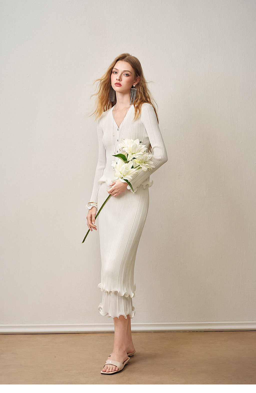 Cream White Ribbed Knit Ruffle Hem Skirt Co-Ord