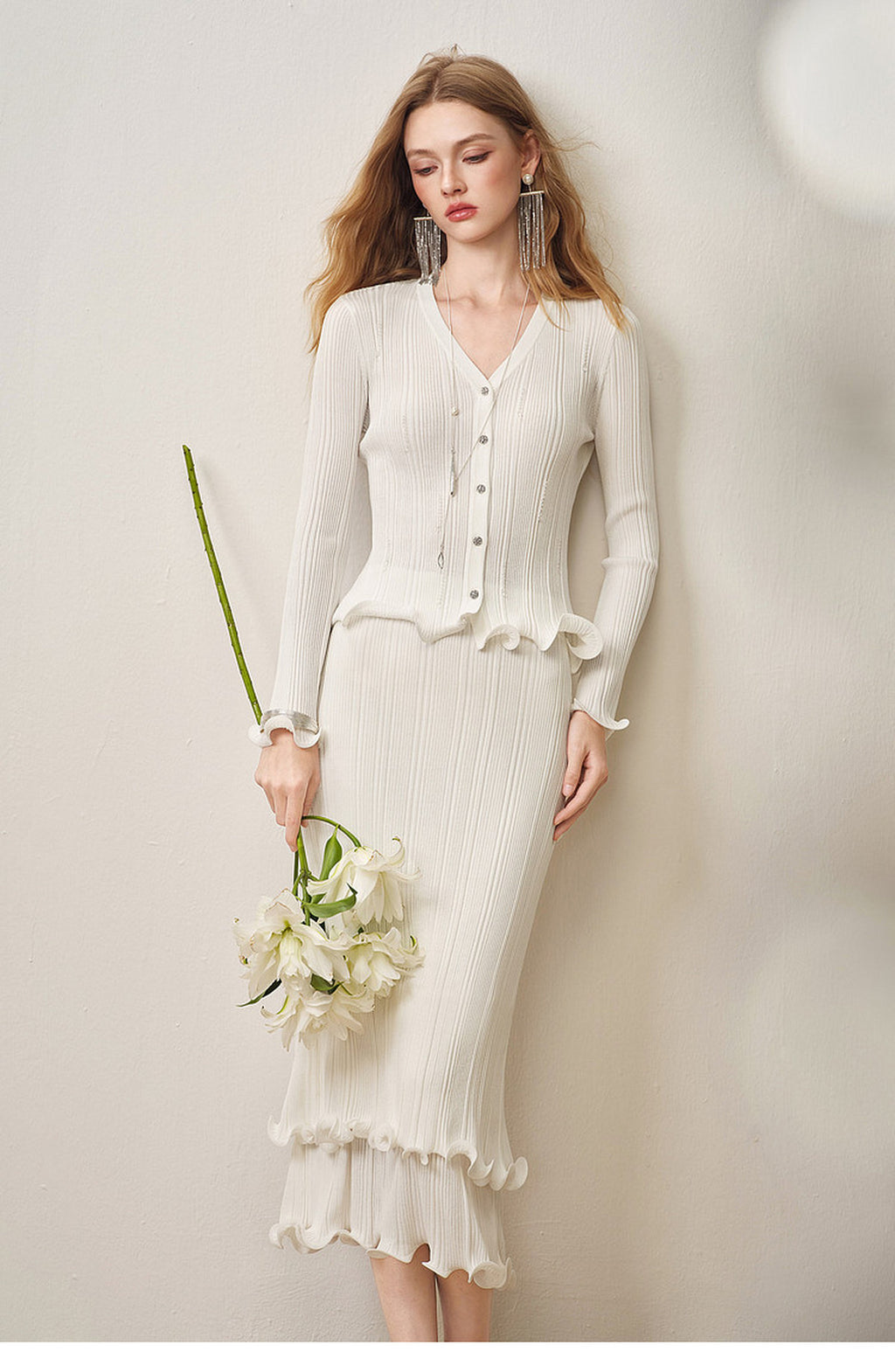 Cream White Ribbed Knit Ruffle Hem Skirt Co-Ord