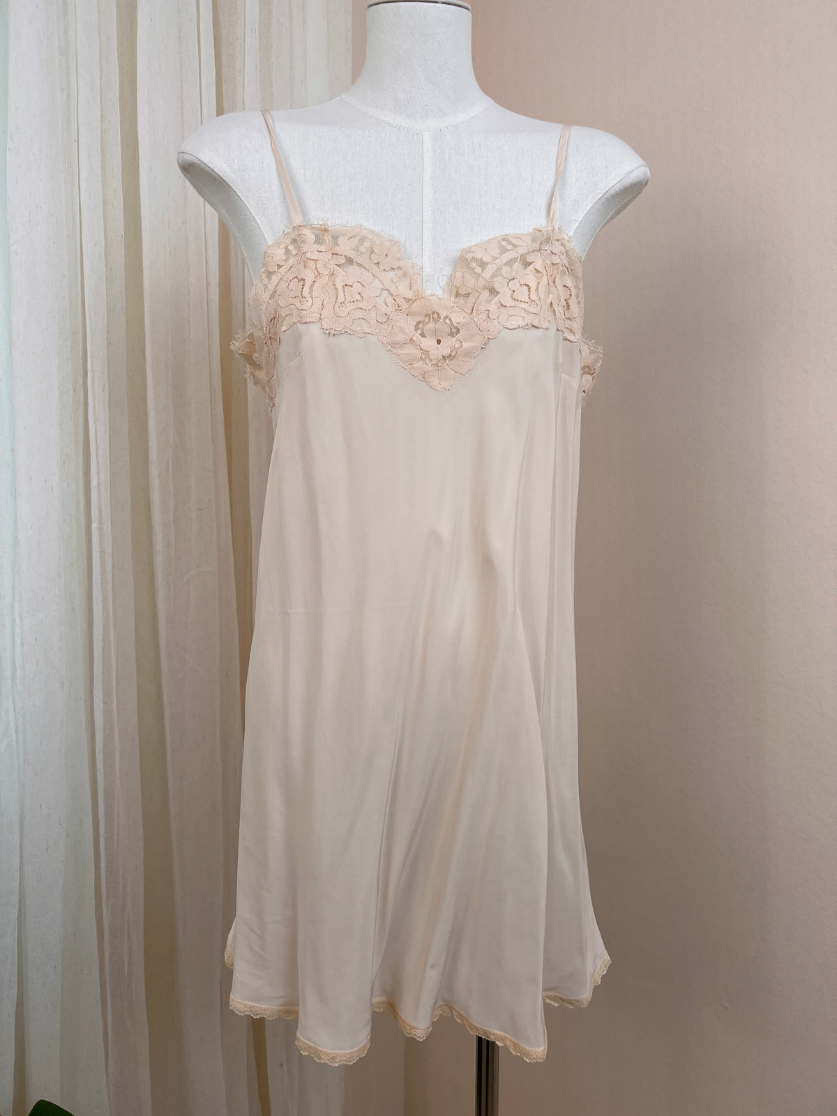 Lace Spliced Mulberry Silk Printed Mini Dress, Long Sleeve with Waist Tie Belt
