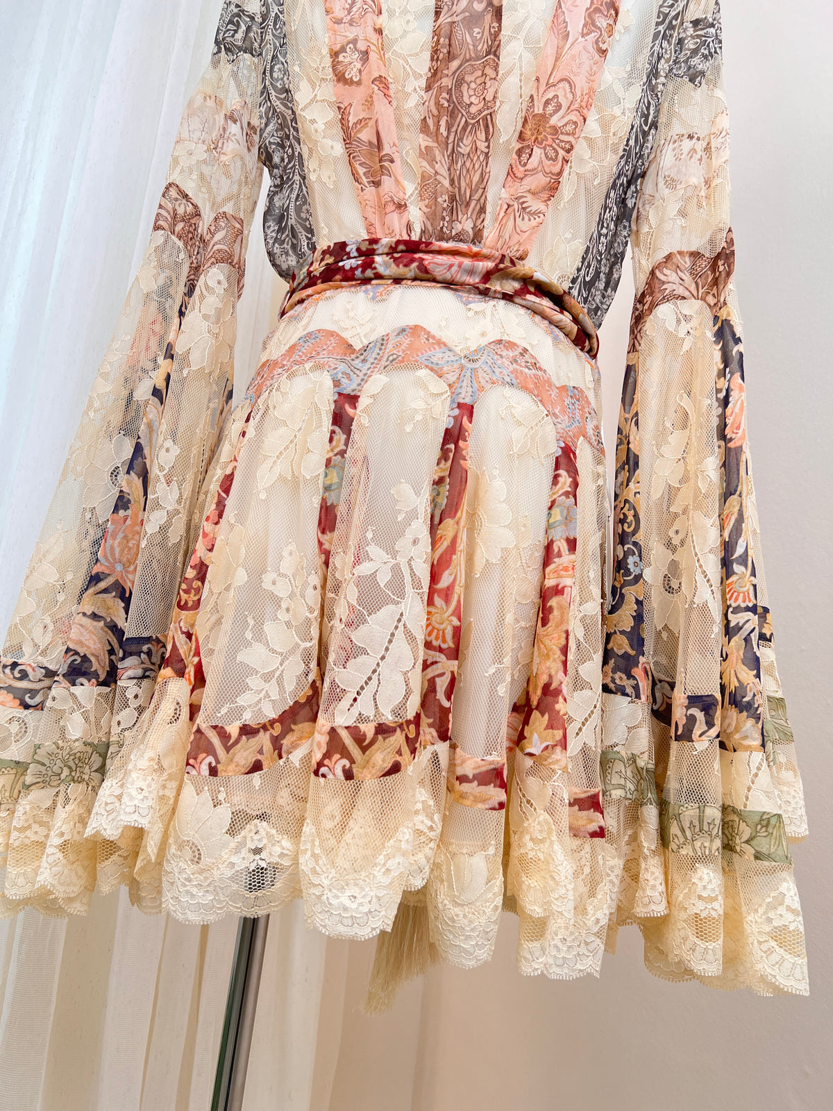 Lace Spliced Mulberry Silk Printed Mini Dress, Long Sleeve with Waist Tie Belt