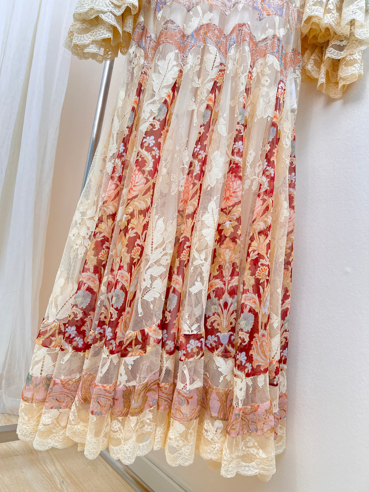 Vintage printed mulberry silk spliced lace long dress