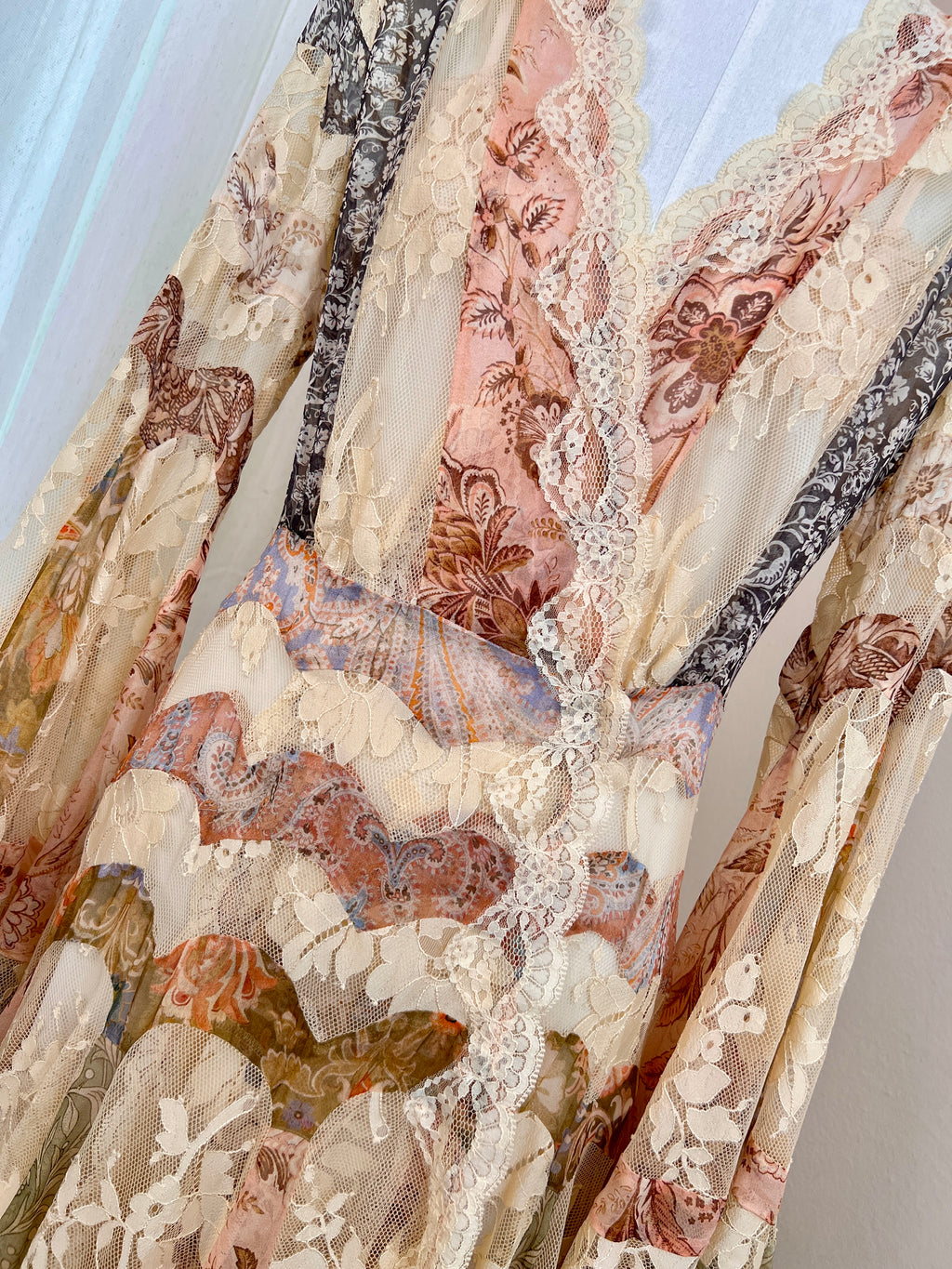 Mulberry Silk Spliced Lace Wide Flared Sleeve Long Dress