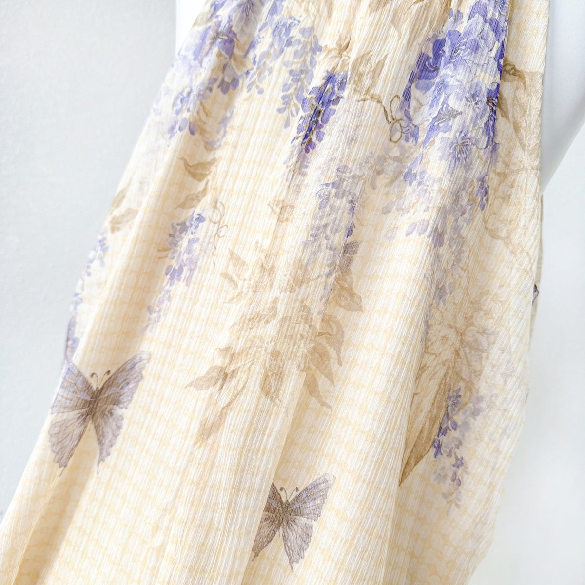 Indigo Wisteria Print Halter Neck Sleeveless Blouse