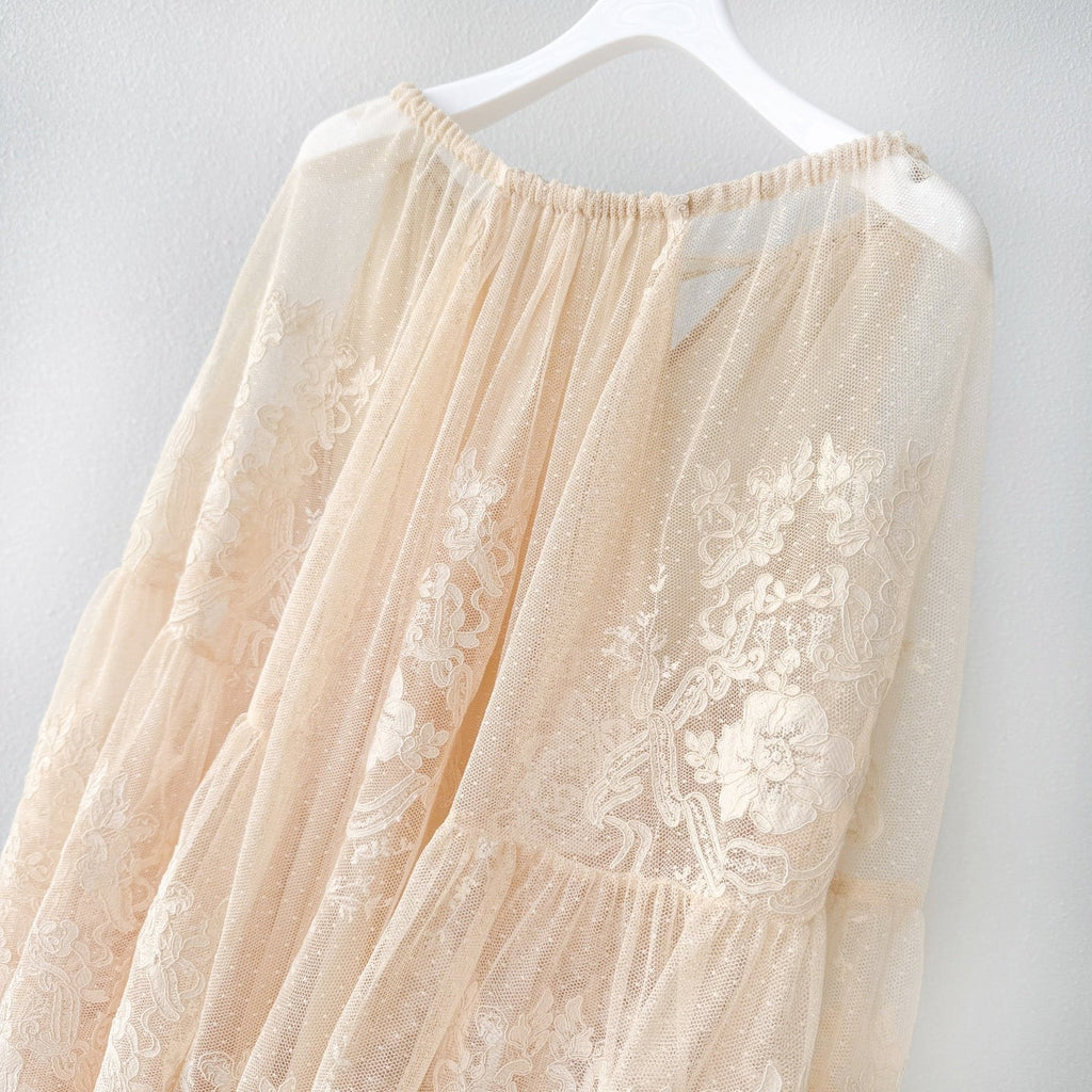 The Hypnotic Tiered Lace Blouse in Cream