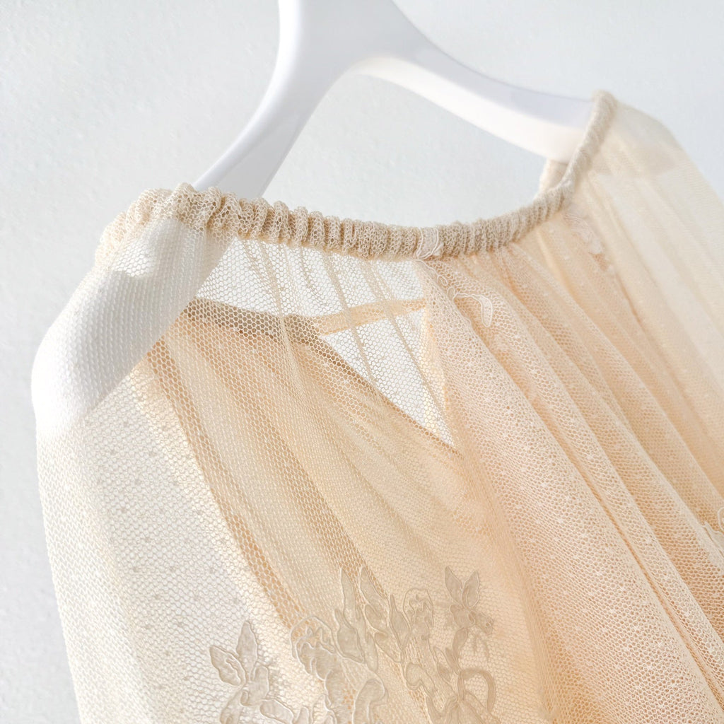 The Hypnotic Tiered Lace Blouse in Cream